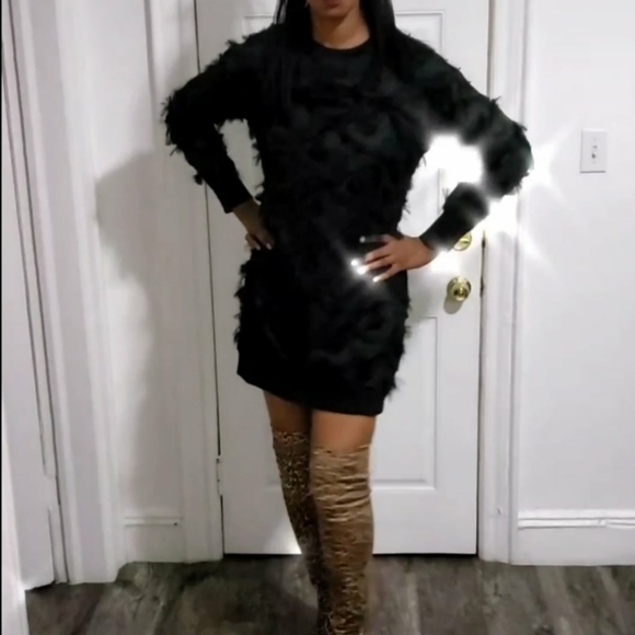 Feather Fringe Dress - Picture 3 of 4